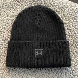 Under armour beanie